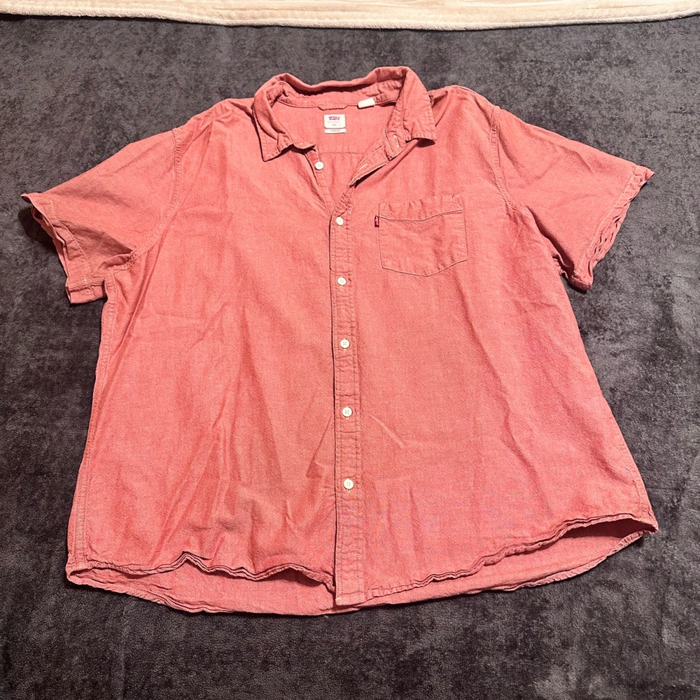 Levi's Casual Button Down Shirt in Red